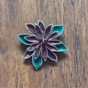 Red and Green Poinsettia Floral Brooch